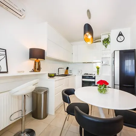 K & K Apartment